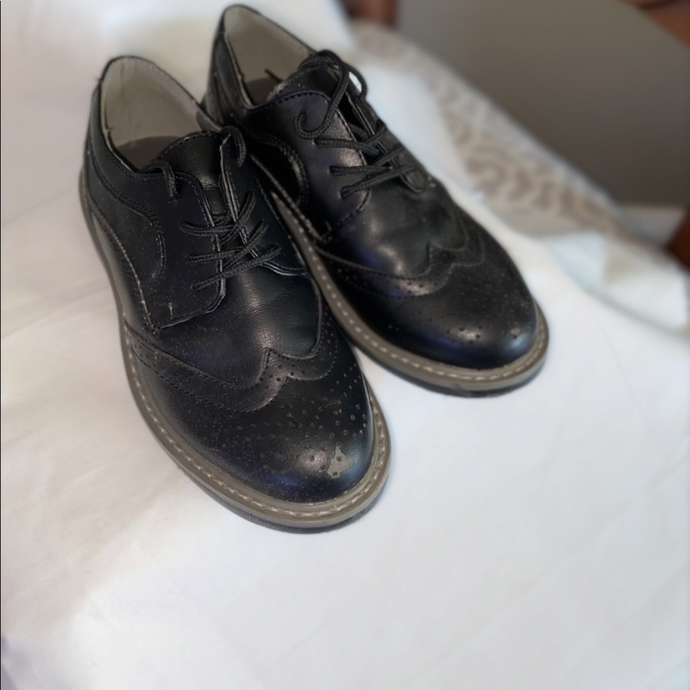 Boys Wingtips - Picture 4 of 4